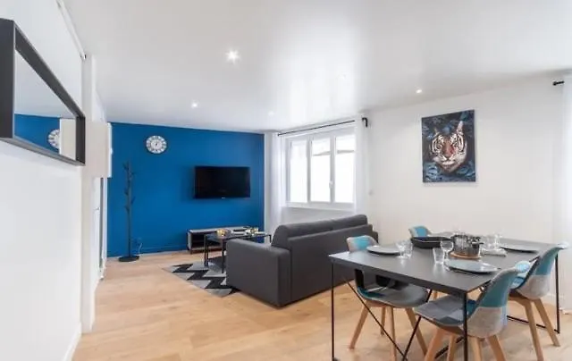 Apartament Centre-ville, Spacieux & Confort *